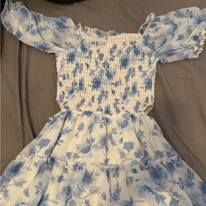 White blue flower dress
